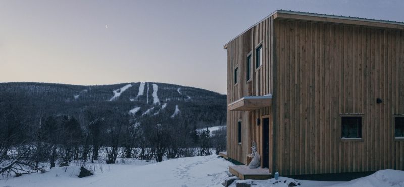 Wood Duck is self-build wooden cabin by a young carpenter