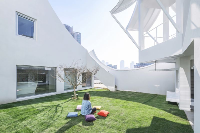 iroje-khm-architects-flying-house-korea