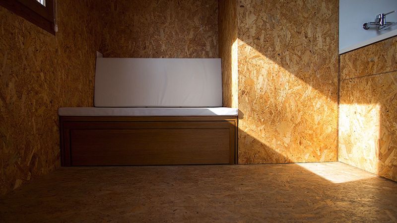 Ecocubo is prefab outdoor cabin made of cork 