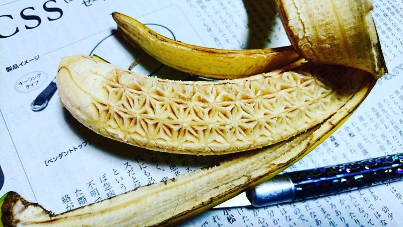 Japanese food artist Gaku carves appealing textures on fruits and vegetables