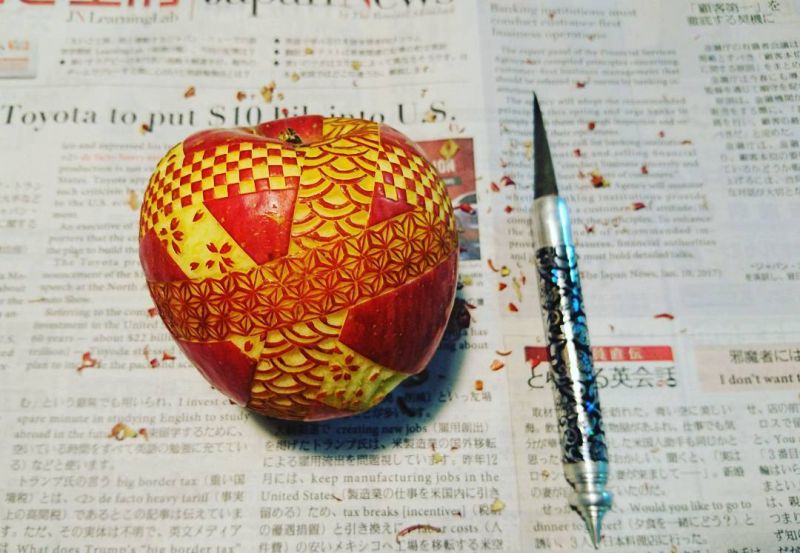 Japanese food artist Gaku carves appealing textures on fruits and vegetables