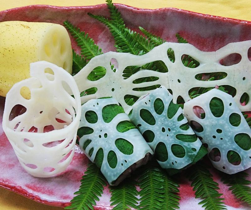 Japanese food artist Gaku carves appealing textures on fruits and vegetables