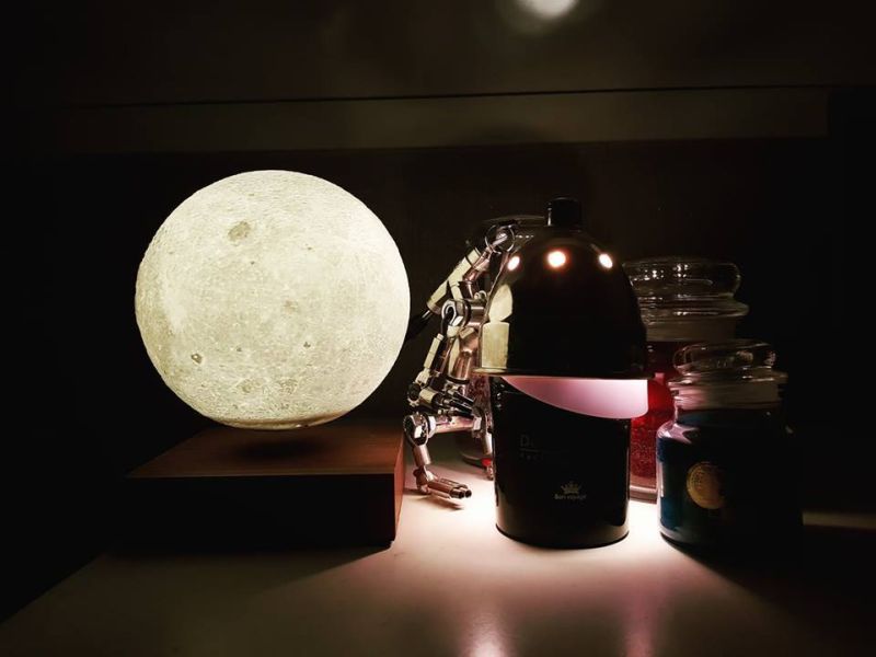 Levimoon is a Gravity-Defying Nightlight for Your Bedroom