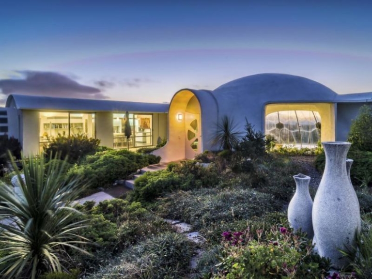 Peka Peka A beautiful concrete dome home up for sale