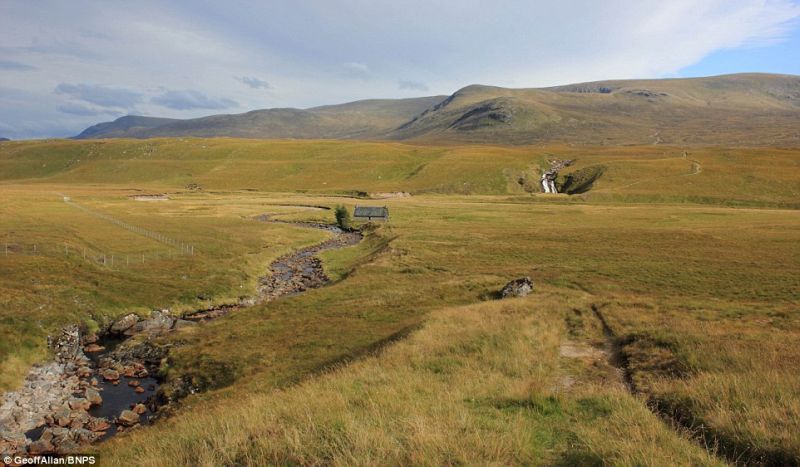 Scottish bothies by The Scottish Bothy Bible