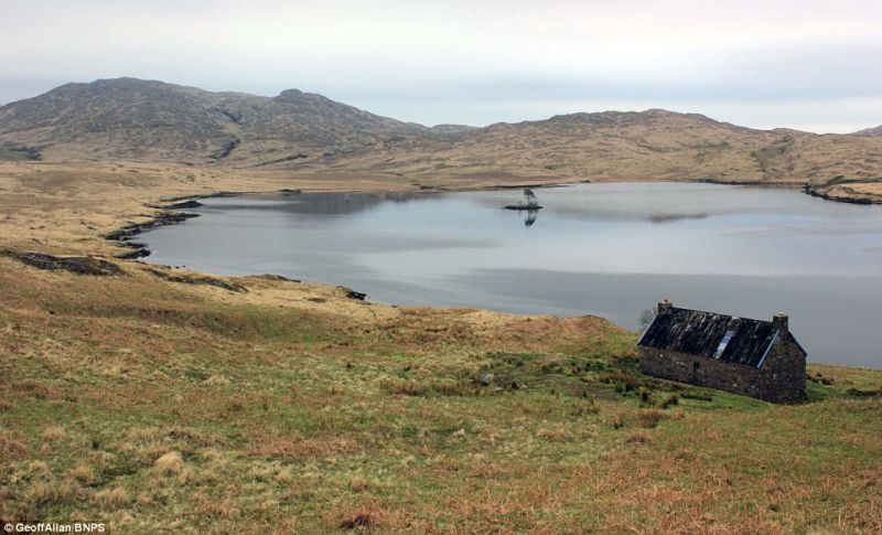 Scottish bothies by The Scottish Bothy Bible