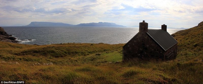 Scottish bothies by The Scottish Bothy Bible