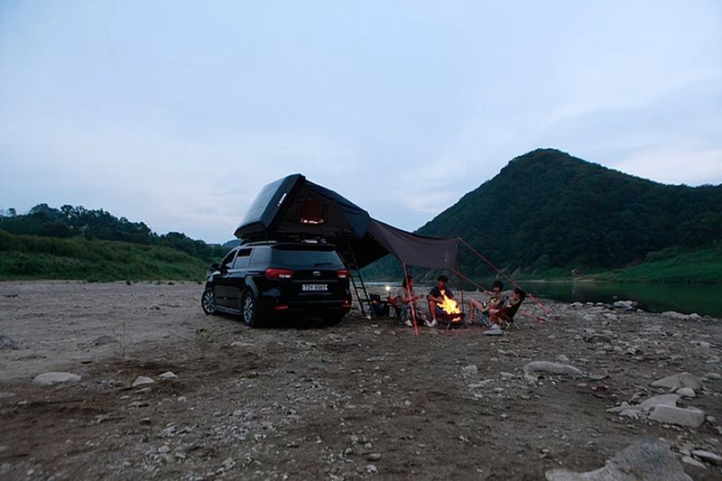 Skycamp rooftop tent by iKamper can be setup in seconds 