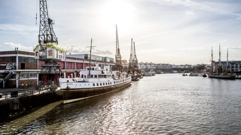 Stay the night in the world’s first treehouse on a crane in Bristol_1