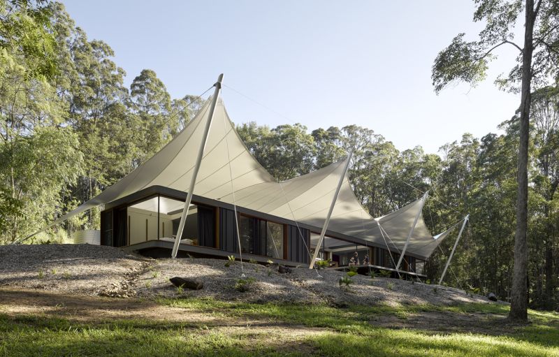 Shapeshifter Tent House by Sparks Architects