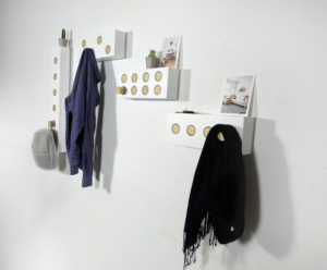 Köllen Tryk modular wall hanger to tidy up your home