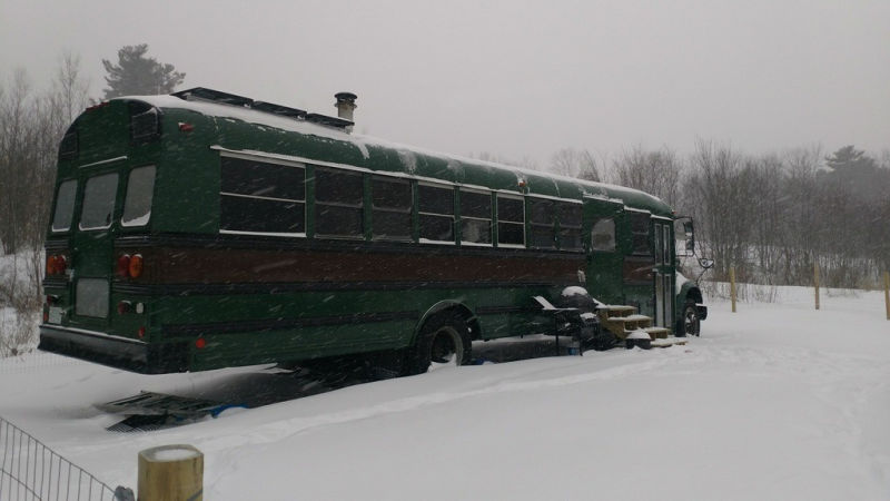 This converted school bus home asks just US$25k 