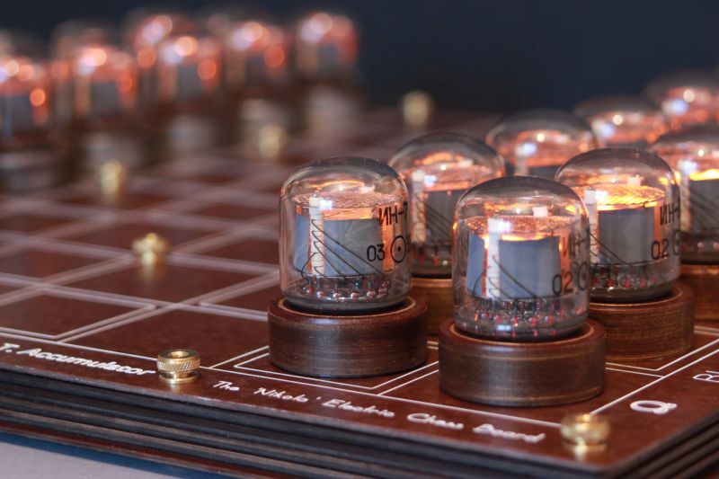 nixie-chess-set