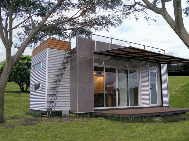 Casa Cubica, a tiny container home