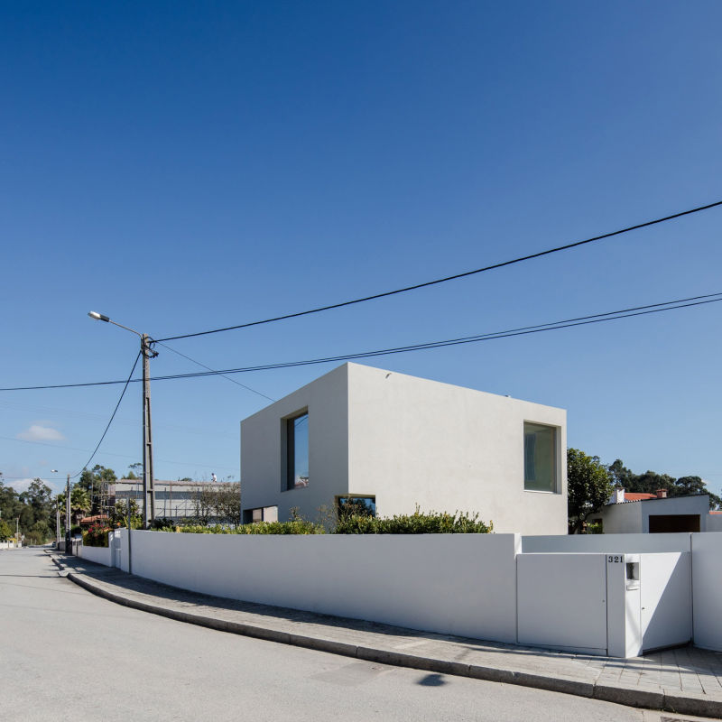 José Carlos Nunes de Oliveira builds dream family home at an affordable price