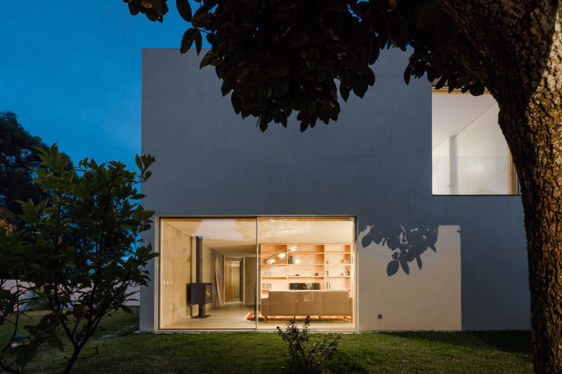 José Carlos Nunes de Oliveira builds dream family home at an affordable price