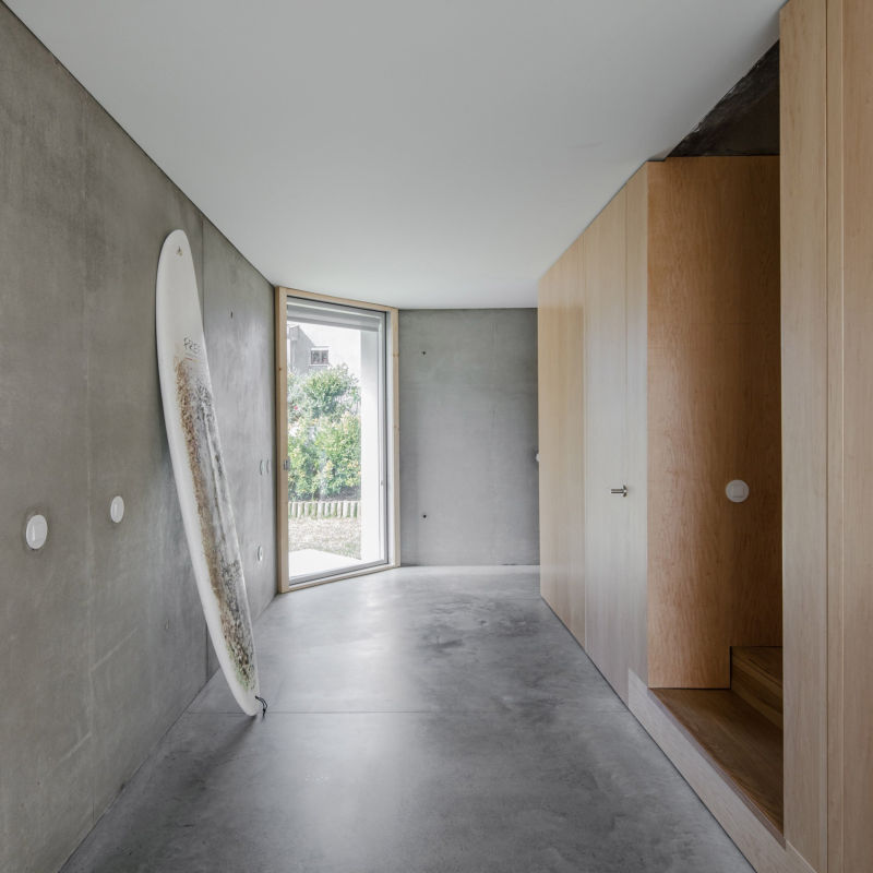 José Carlos Nunes de Oliveira builds dream family home at an affordable price