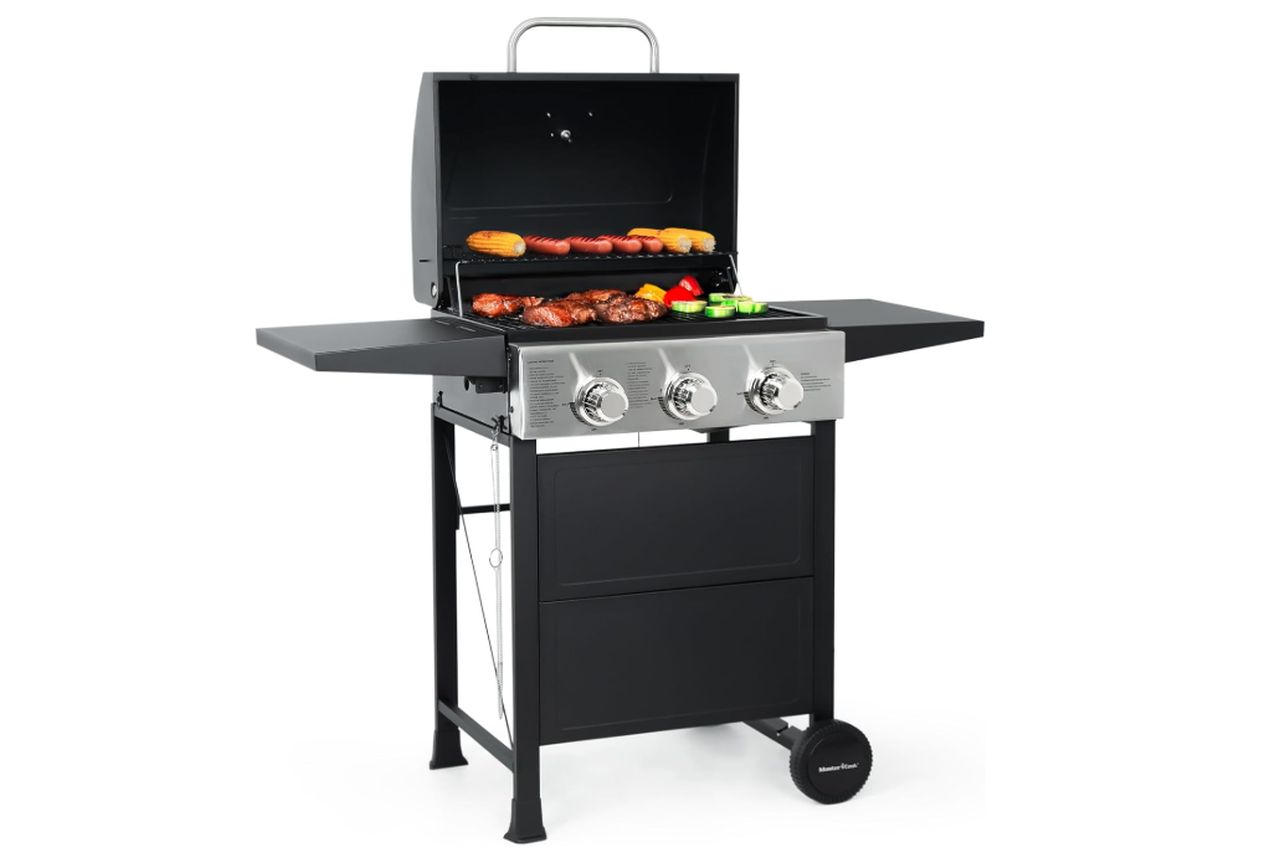 MASTER COOK 3-Burner Propane Gas Grill