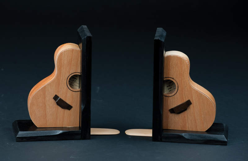 Guitar Bookends