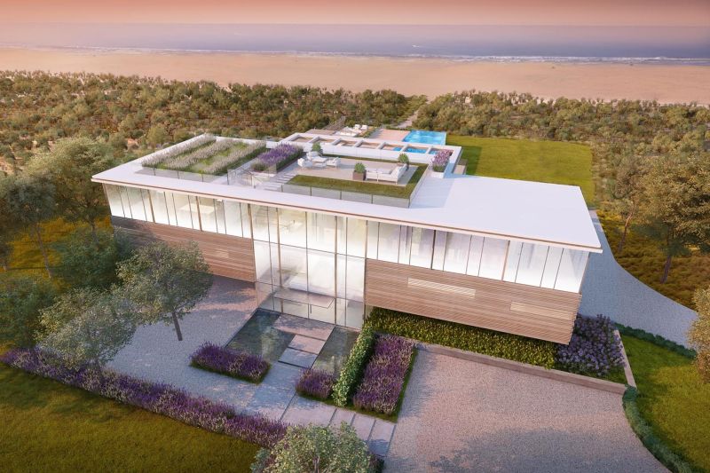 Hampton’s $45 million home with transparent pool