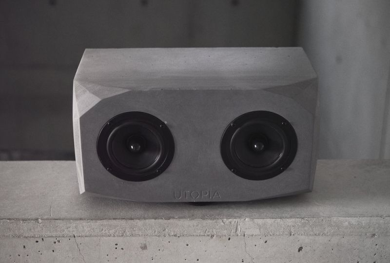 Concrete made Titan desk speaker by UTOPIA