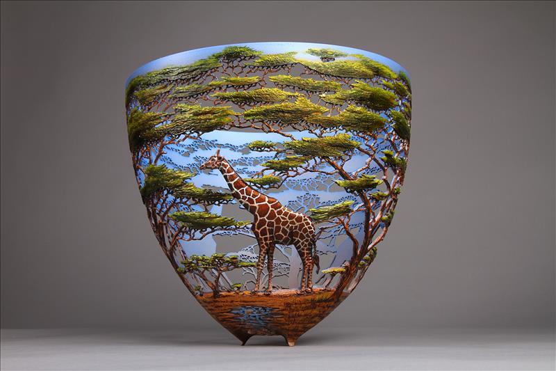 hand-carved-wooden-bowls-by-gordon-pembridge