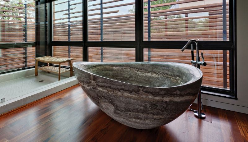 oval bathtub