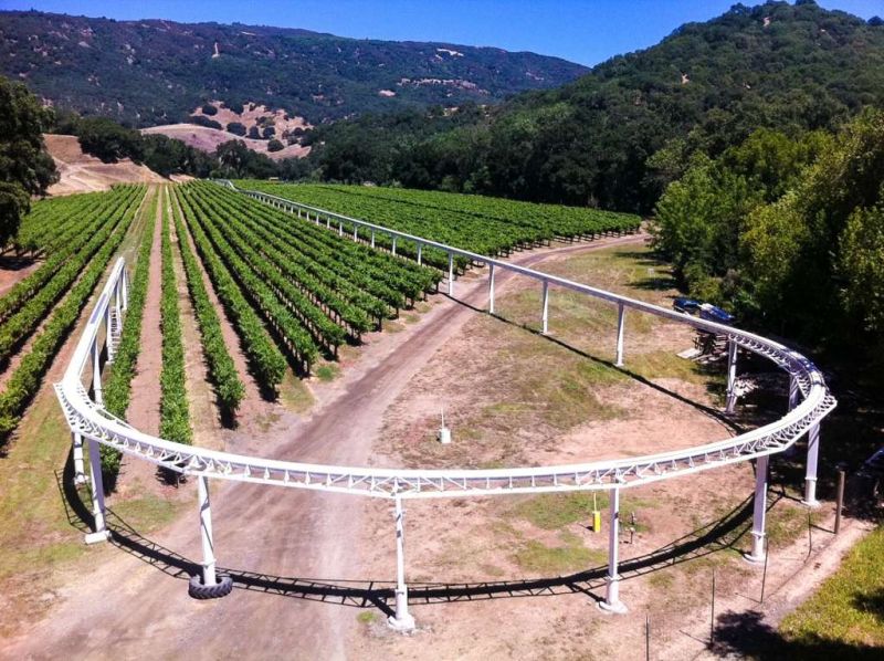 89-year-old retied engineer builds a huge train model in his vineyard