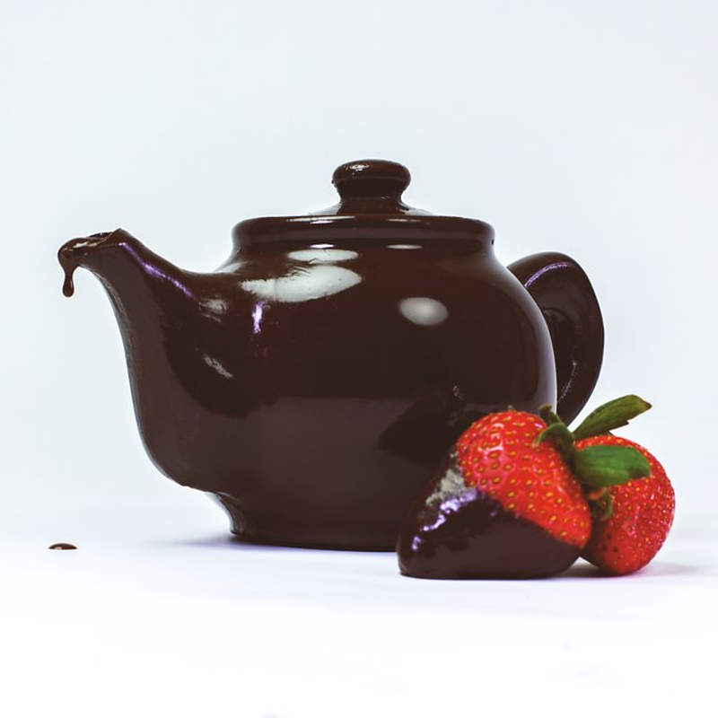 Edible chocolate teapot