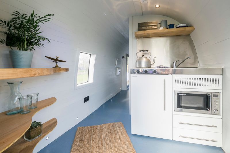 Helicopter hotel in Scotland's kitchenette 