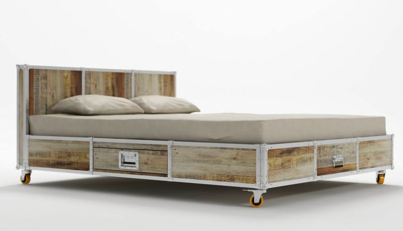 Roadie Storage bed by Karpenter