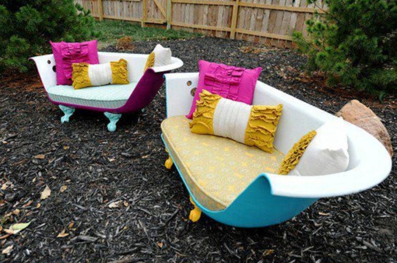  upcycle Old Bathtub into outdoor seating 