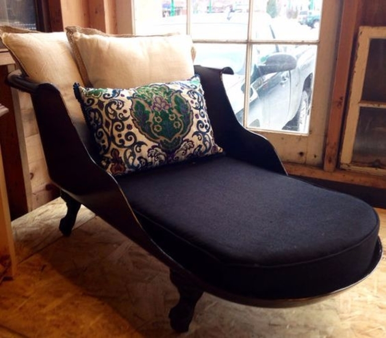 10 Creative Ideas to Reuse & Recycle Bathtub (Pictures)