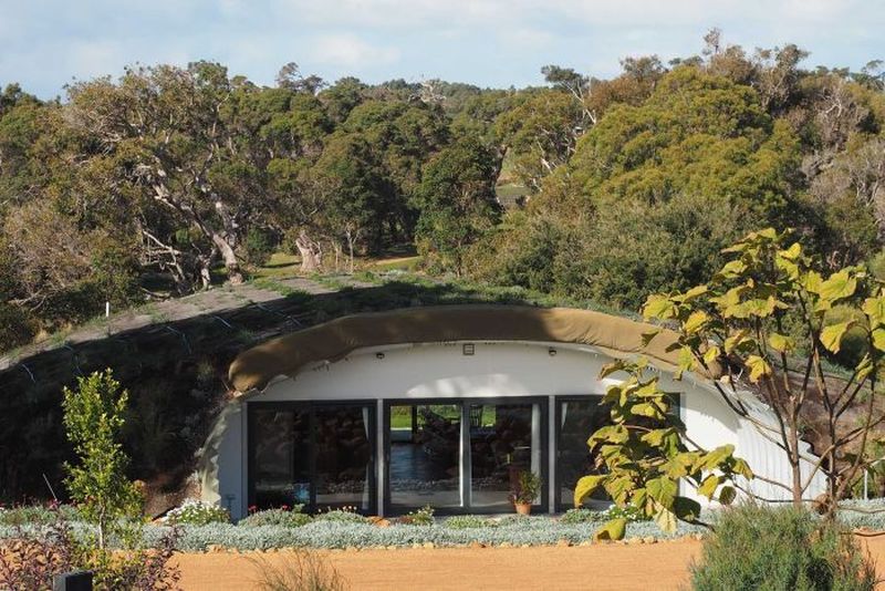 sustainable hobbit home