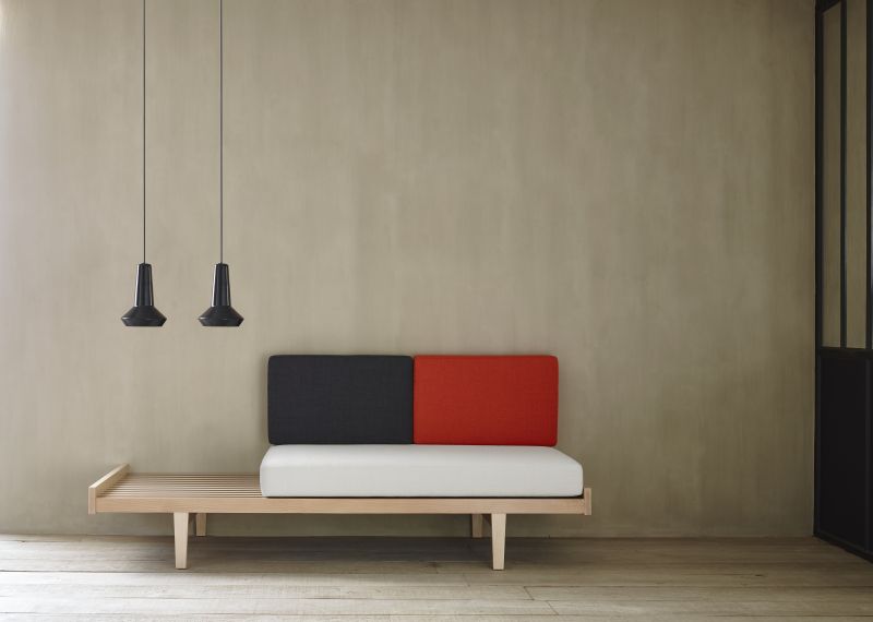 Daybed by Pierre Paulin