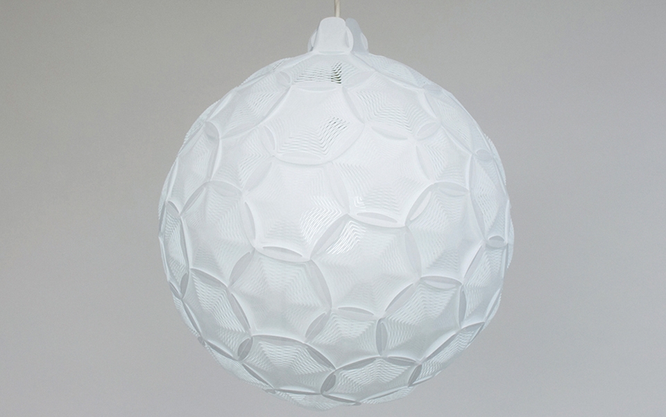 Airy-Lamp-Series-by-24°-Studio_