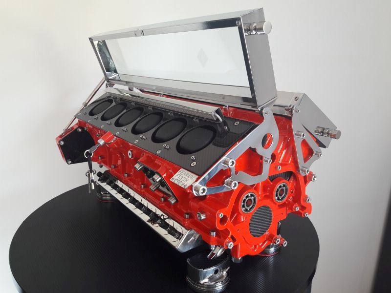 FERRARI V12 Watch Winder by watch in motion