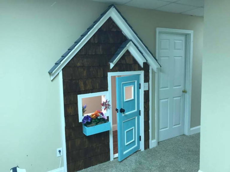 Dad Builds Under Stairs Playhouse for his Little Daughter