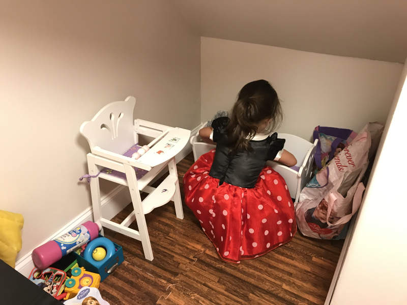 Georgia dad builds under stairs playhouse for his little daughter 