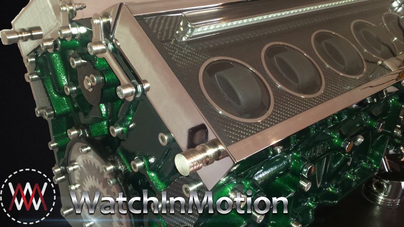 JAGUAR BRITISH GREEN RACING Watch Winder by watch in motion