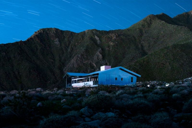 Doug-Aitken-Mirage-house