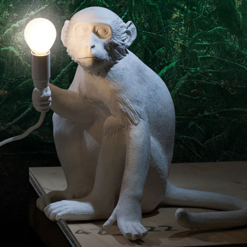 Seletti-Lighting-Monkey-Lamp-Sitting-Lamp-Indoor