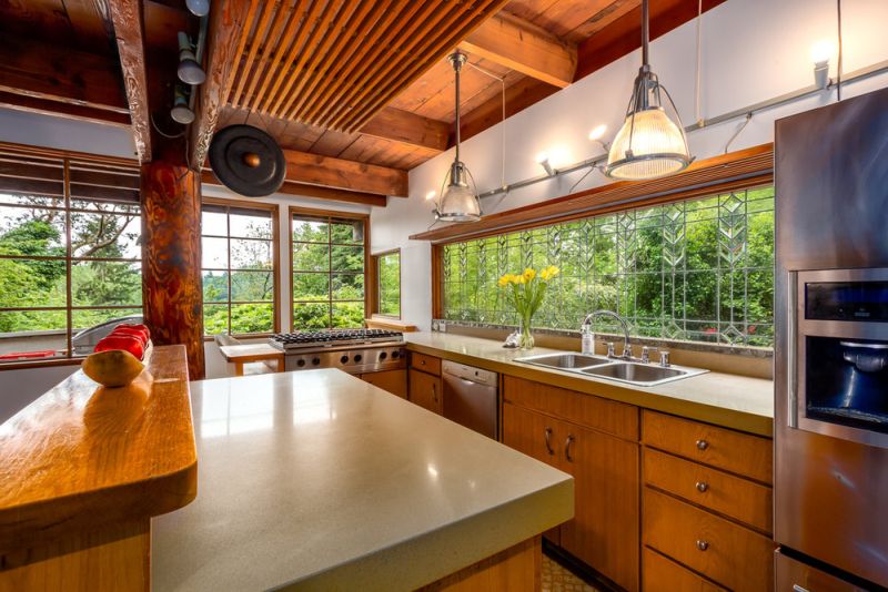 kitchen of the Treehouse Tower