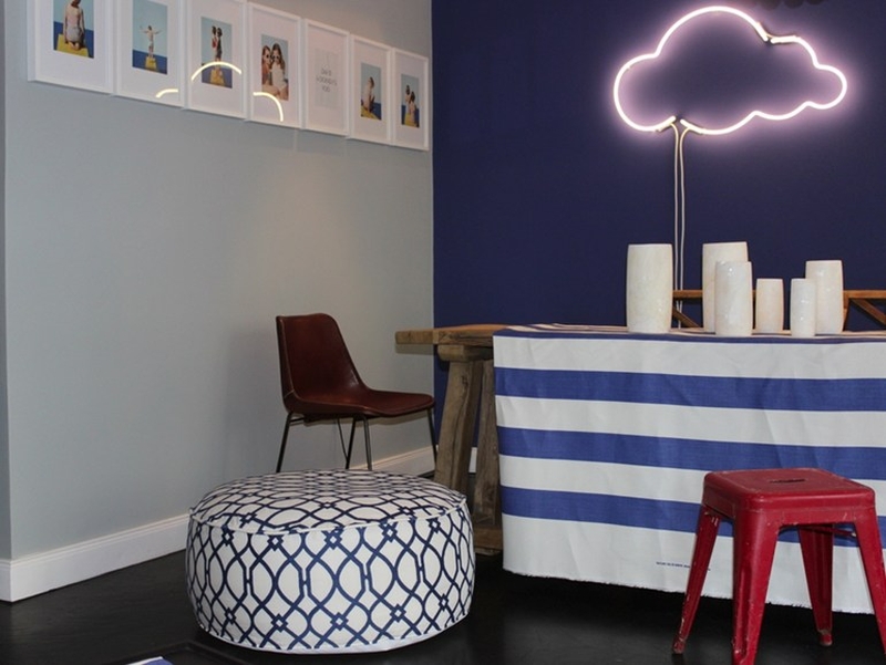 cloud 9 Wall-mounted neon light 