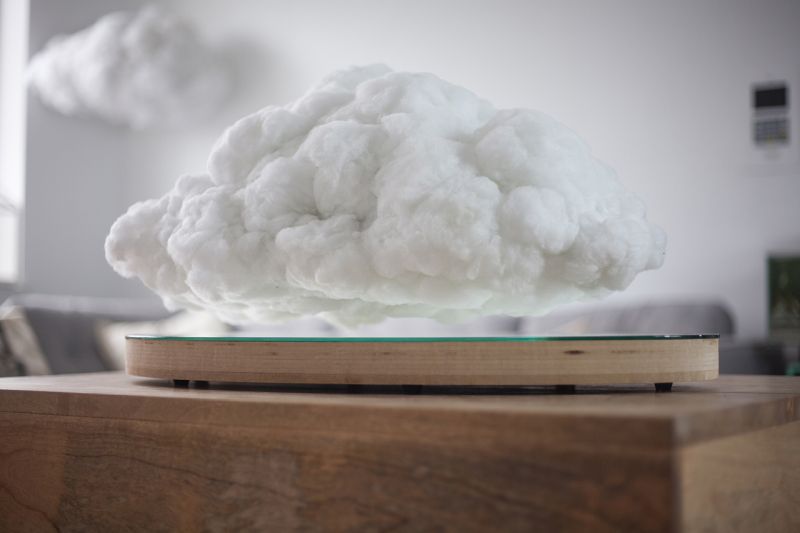 floating cloud Bluetooth speaker 