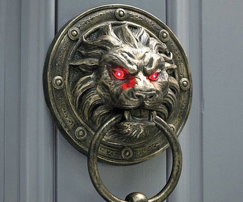 32 Unique Door Knockers to Beautify Your Front Door