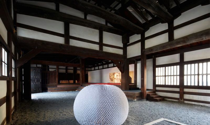 teahouse made of hundreds of paper sheets 