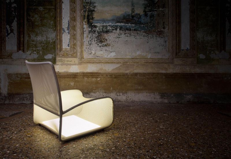 Nuvola Di Luce self-illuminating chair