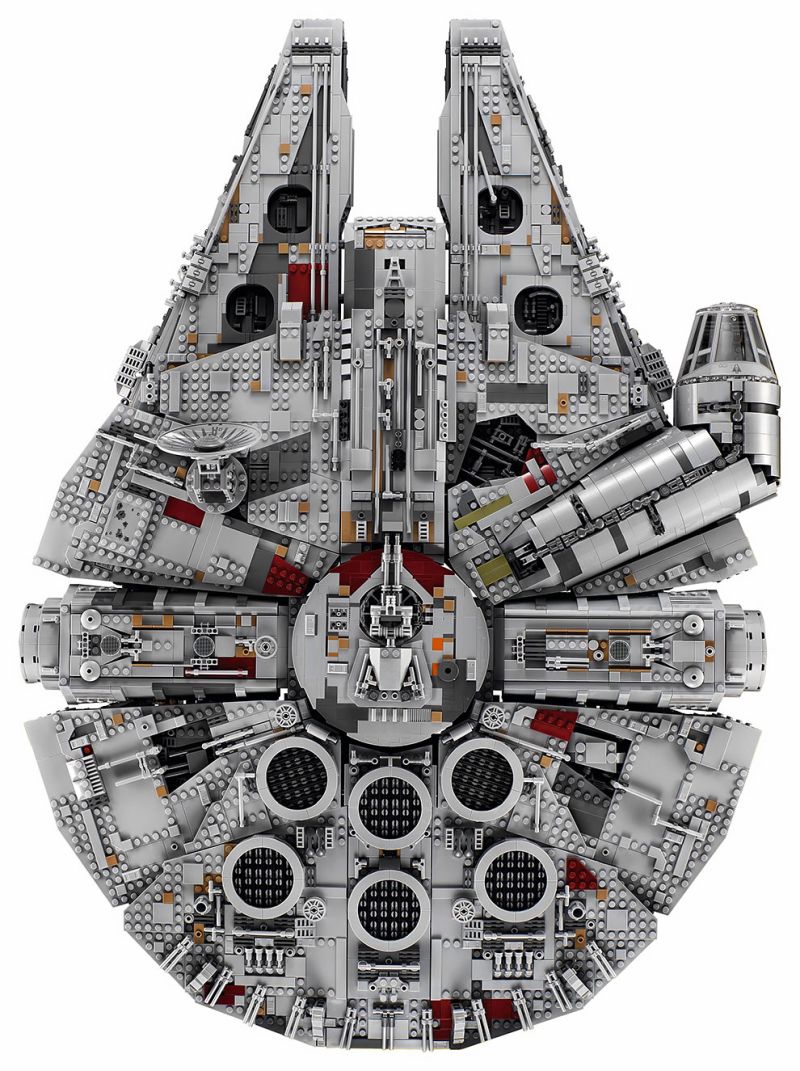 7,541-piece Millennium Falcon