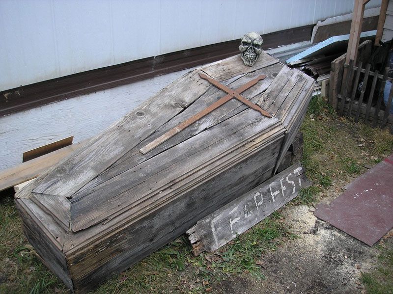 old coffin in garden can dread you hard 